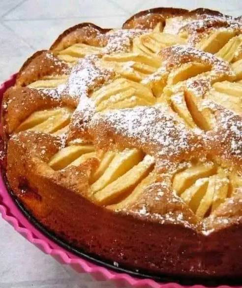 Recette Gâteau aux Pommes et aux Noix simple