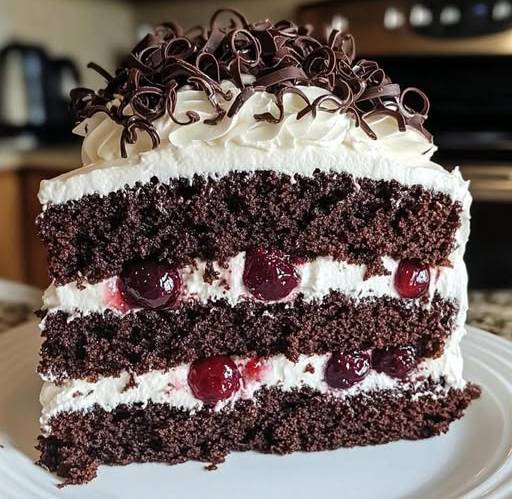 Gâteau Forêt Noire au Chocolat simple