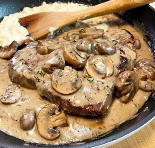 Filet Mignon au Boursin et Champignons